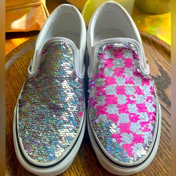 Vans Classic Sneaker Kids 3 Leather Flip Sequin Slip On Shoe  Vans Classic Slip with Flipping Sequin silver to Pink/white checkerboard style 2 main image 2